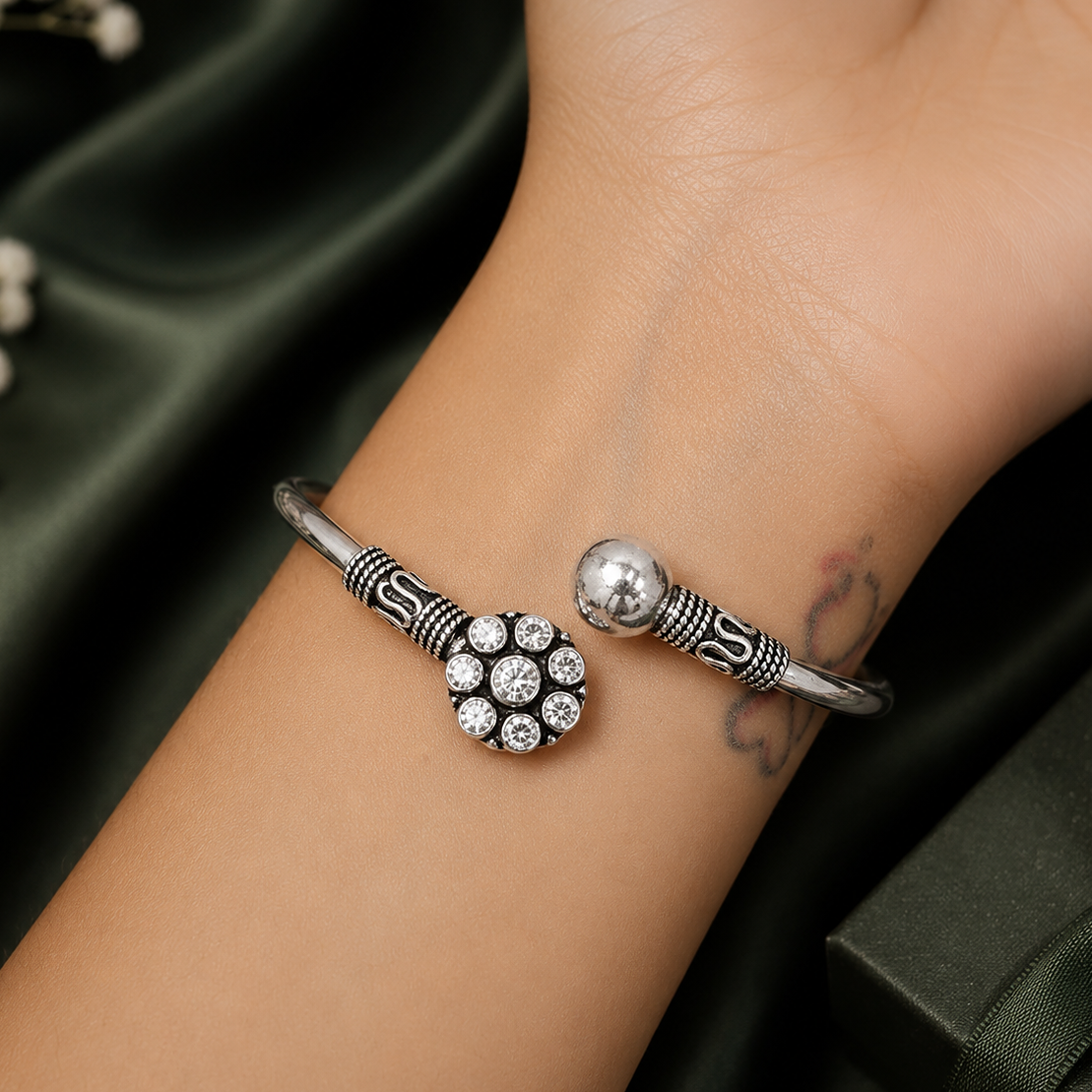 Iconic Oxidised Bangle