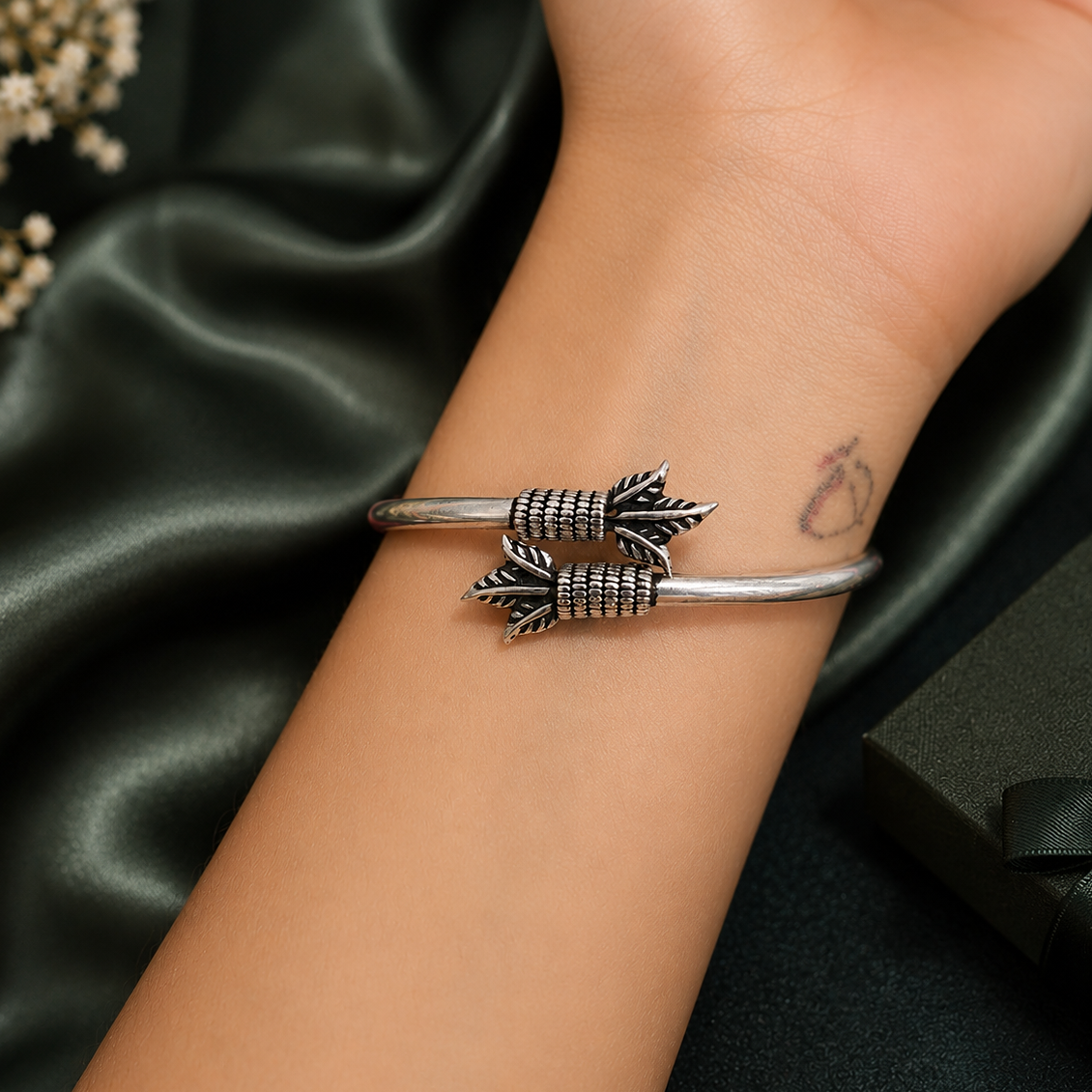 Iconic Oxidised Bangle
