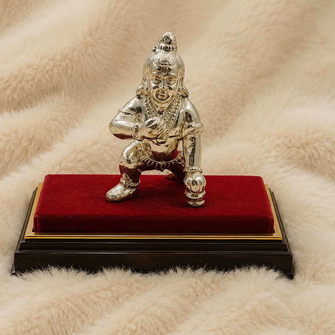 iconic silver idol