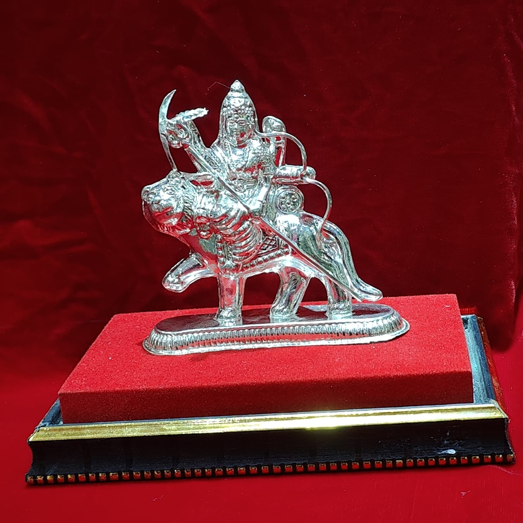 iconic silver murti 