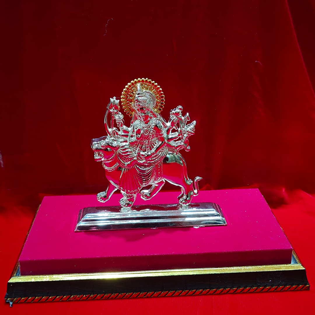 iconic silver murti 