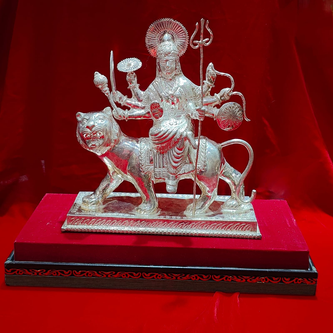 iconic silver murti 