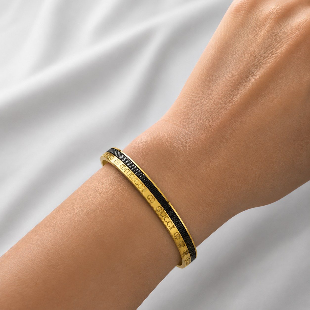 Iconic Silver Bracelet 
