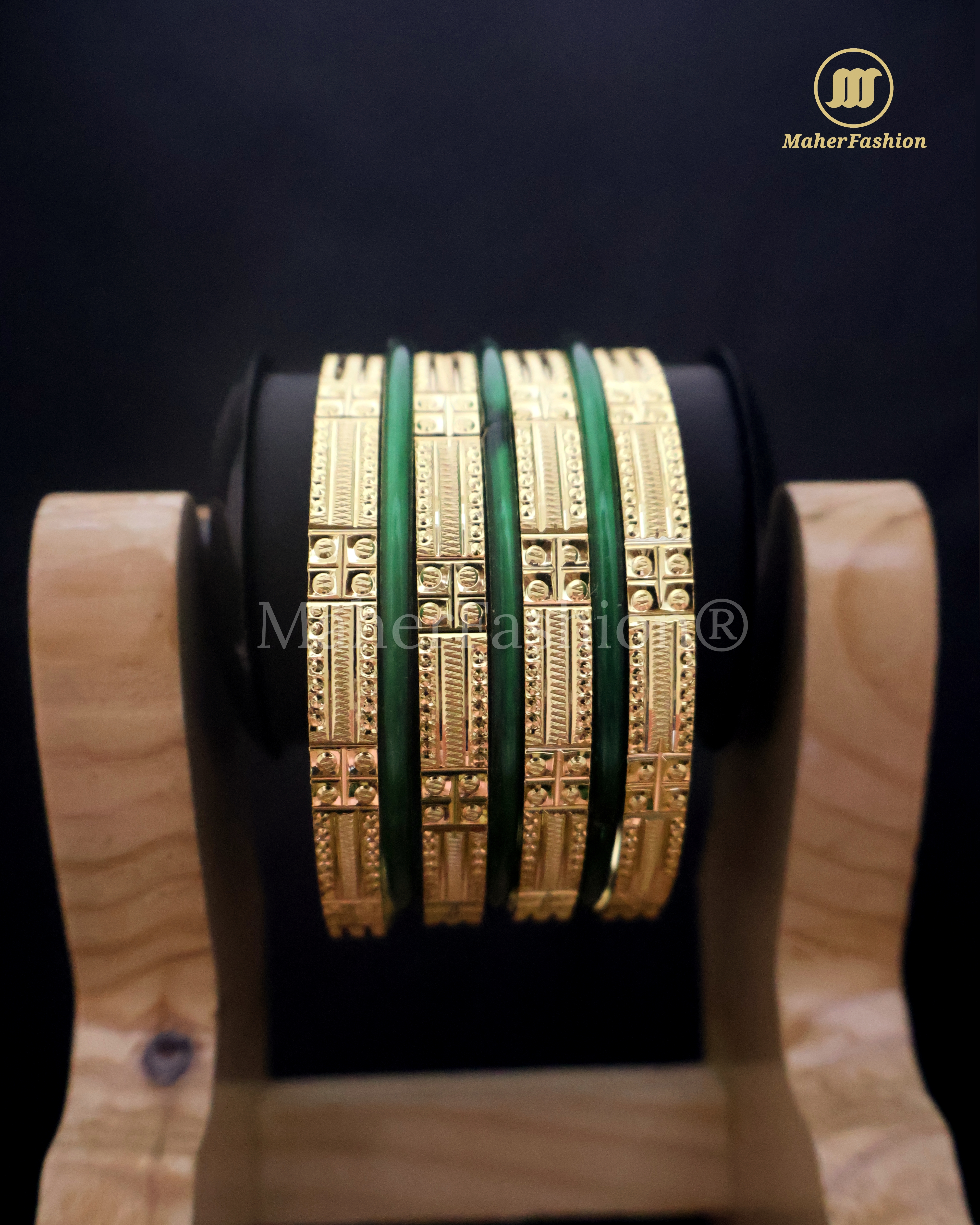 Maharashtrian Bangle set